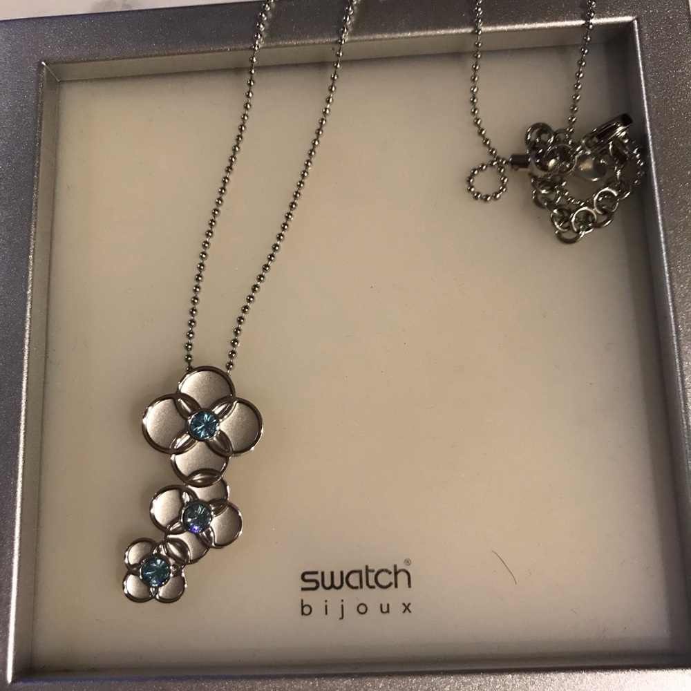 Swatch bijoux flower necklace